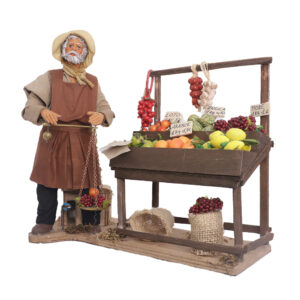 Fruttivendolo Con Banco  E Bilancia